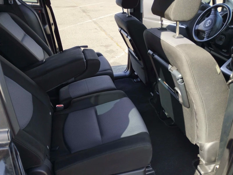 Mazda 5, снимка 8 - Автомобили и джипове - 53520287