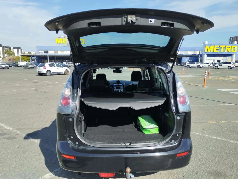 Mazda 5, снимка 10 - Автомобили и джипове - 53520287