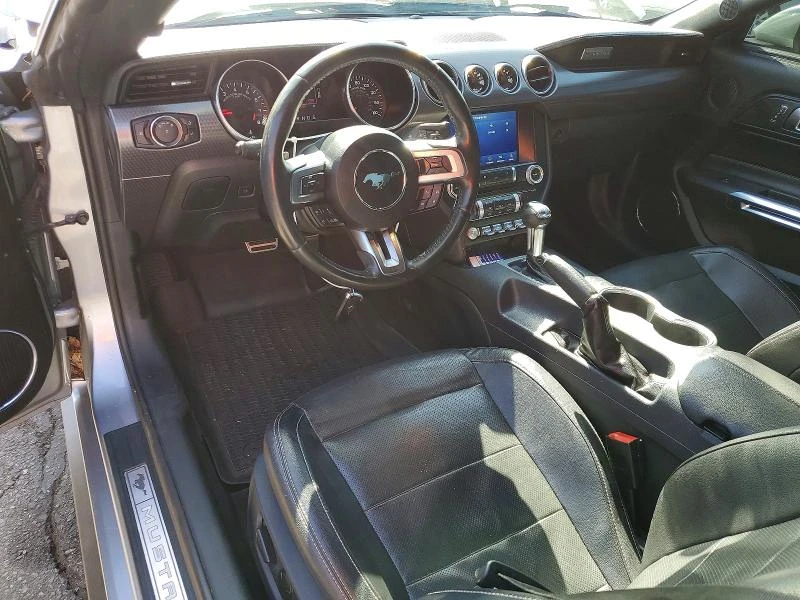 Ford Mustang GT Fastback, снимка 8 - Автомобили и джипове - 54922423