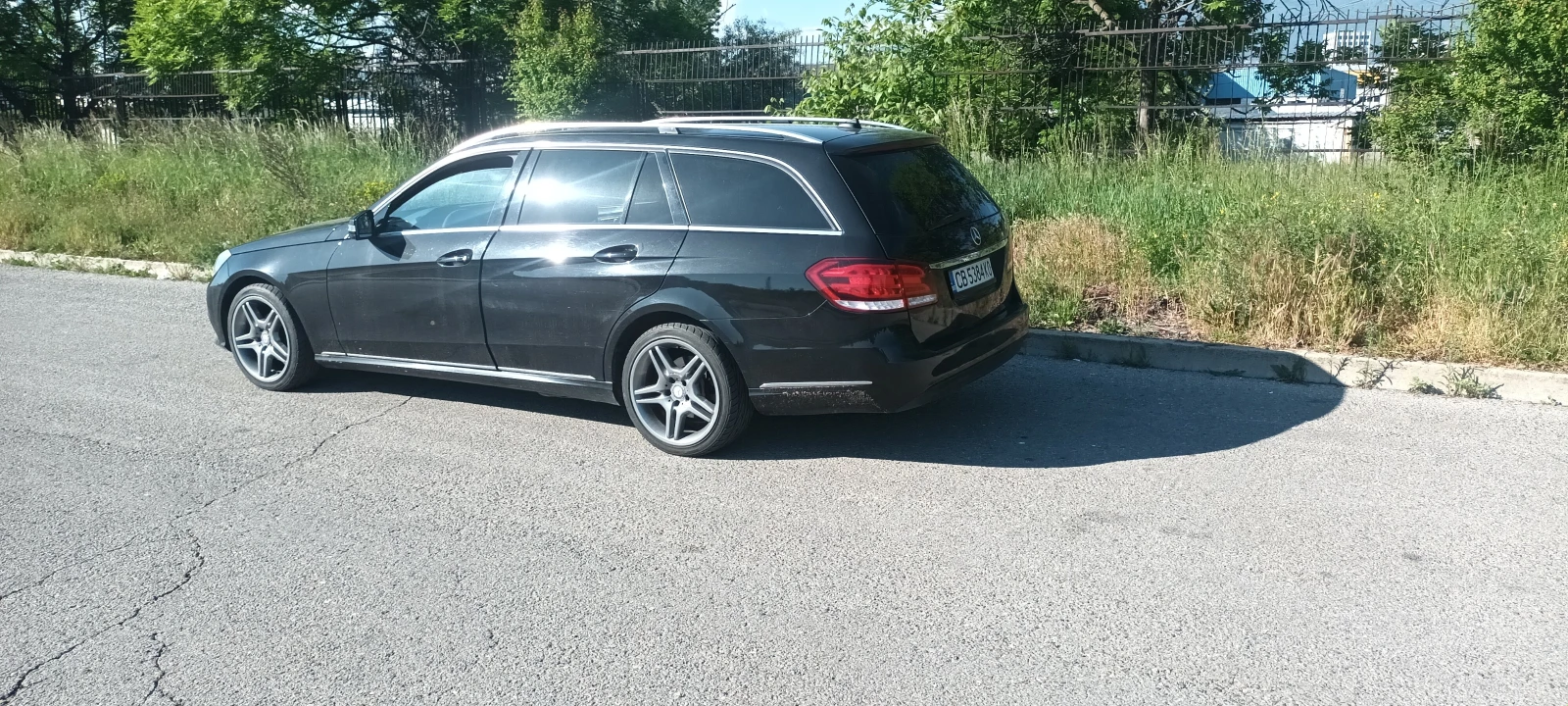 Mercedes-Benz E 220  - изображение 9