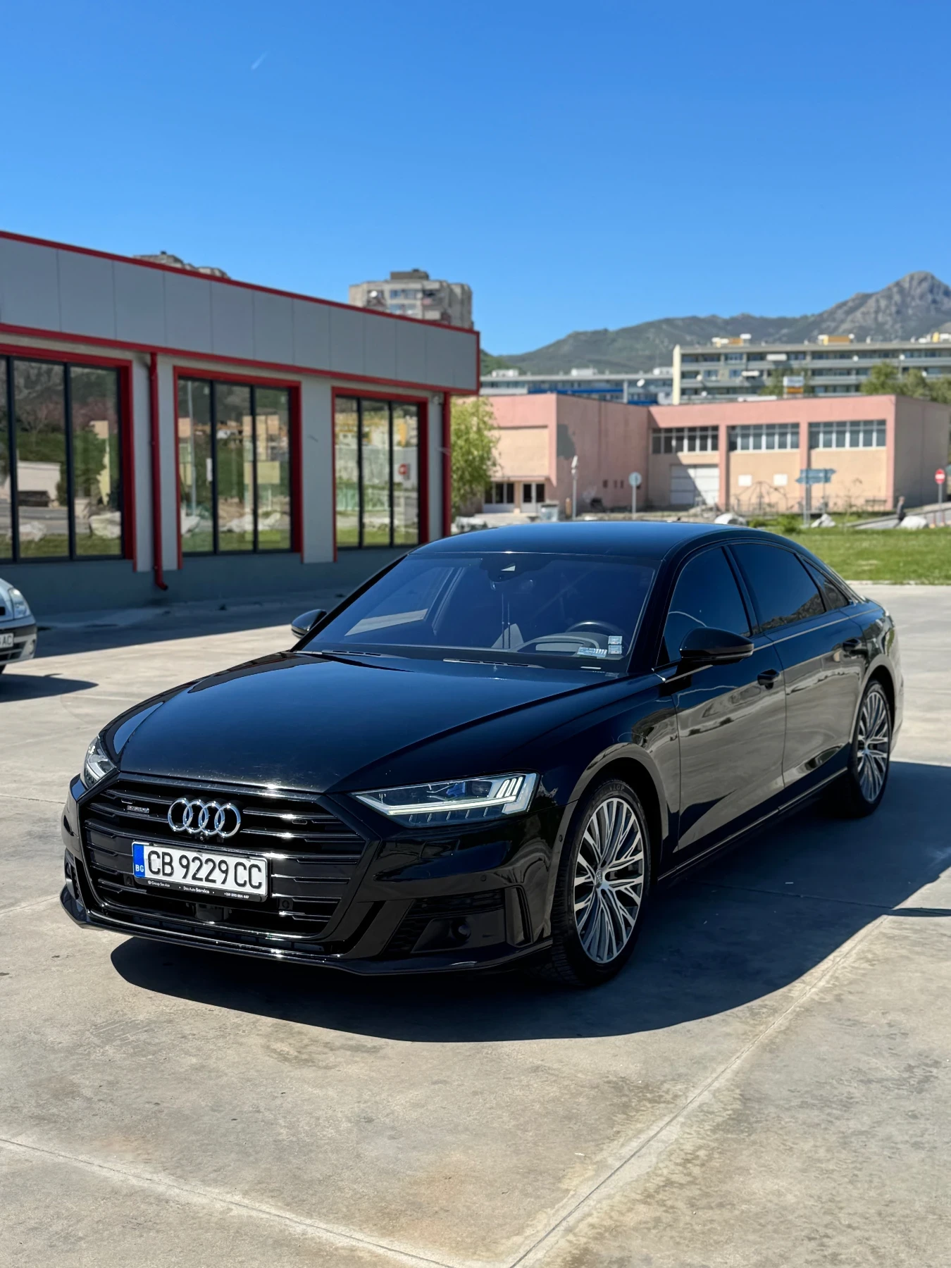 Audi A8 Дълга база, фул екстри - изображение 2