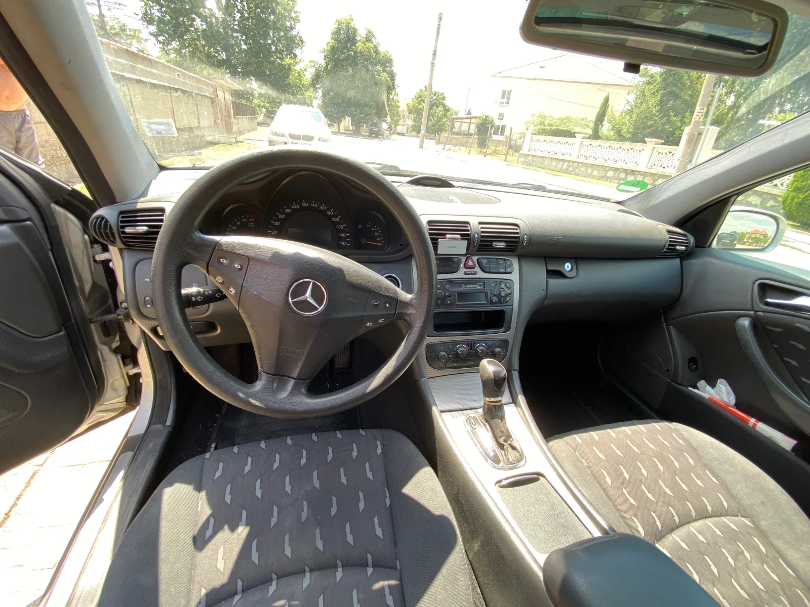 Mercedes-Benz C 220  - изображение 6