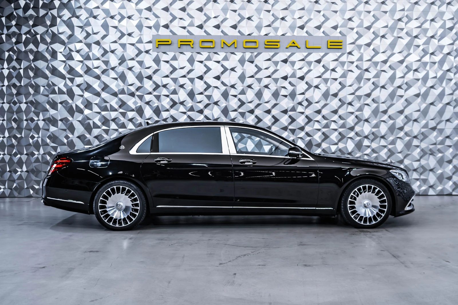 Mercedes-Benz S 560 4M Maybach* FirstClass* BurmHighEnd* DesignoExkl*  - изображение 6
