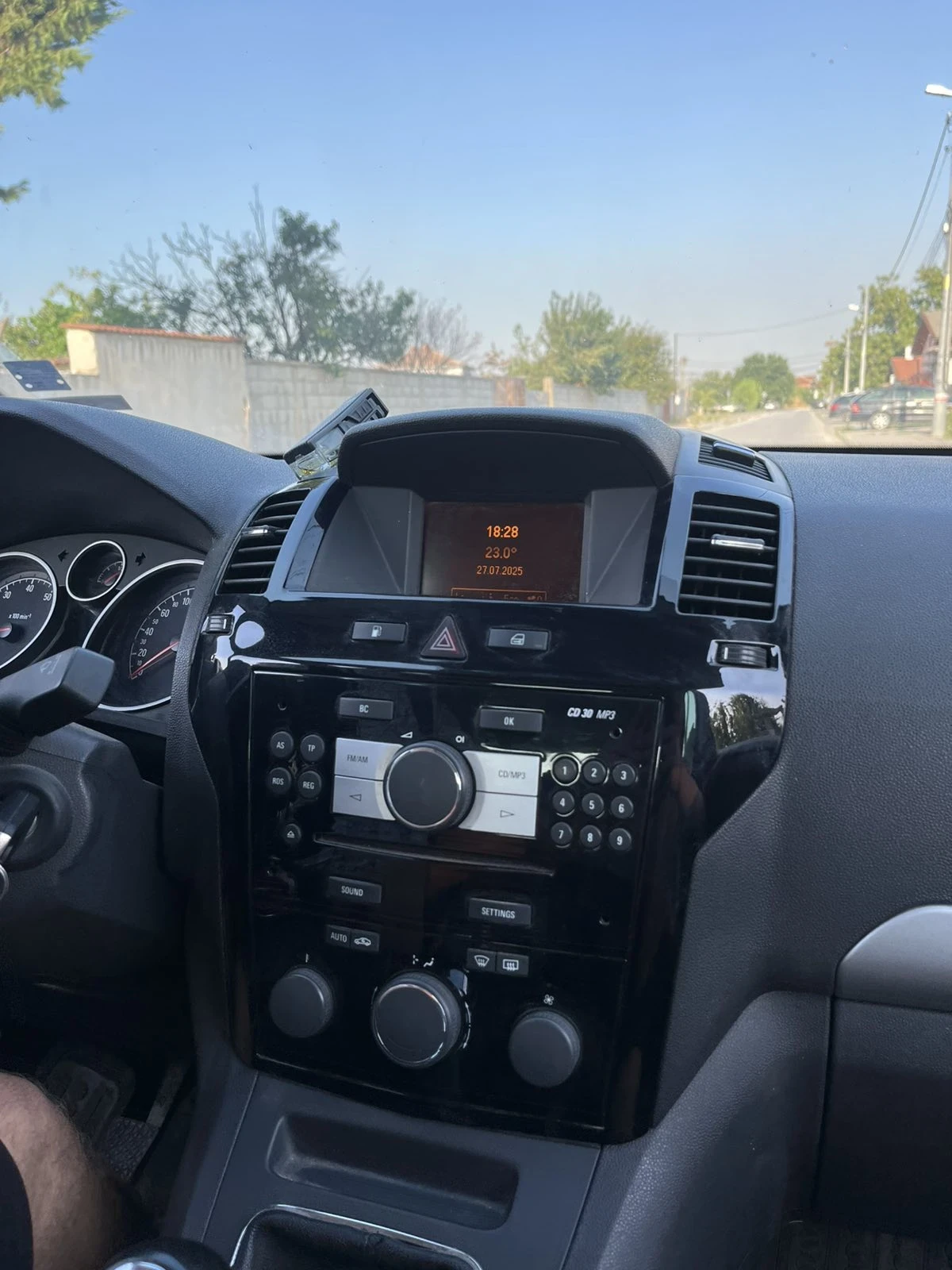 Opel Zafira 1.6 Cng - изображение 2
