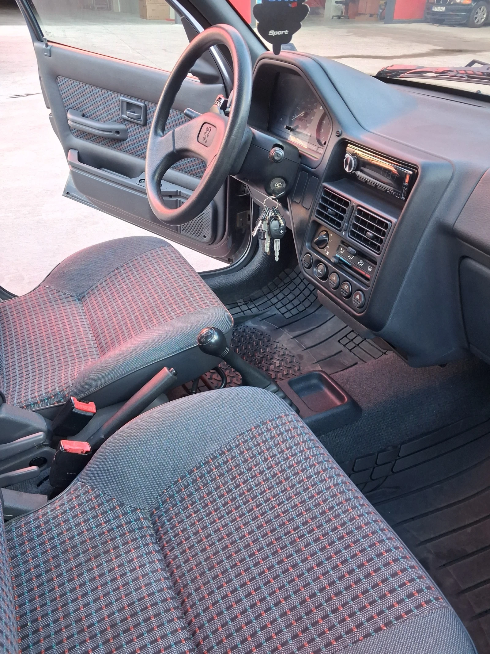 Peugeot 106  - изображение 8