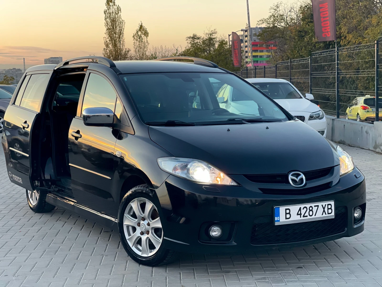 Mazda 5 7+ 1 - изображение 6