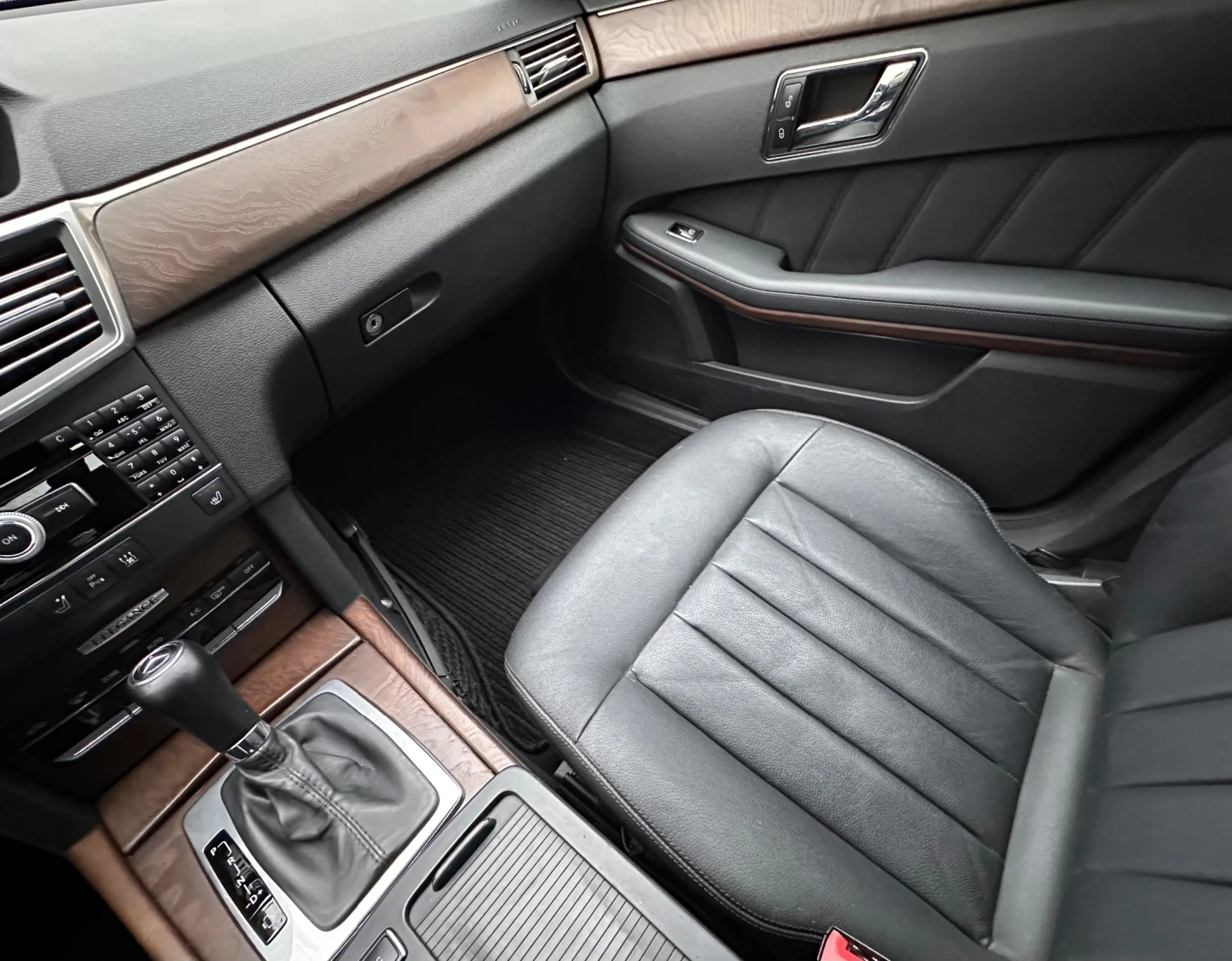 Mercedes-Benz E 220 CDI - изображение 7