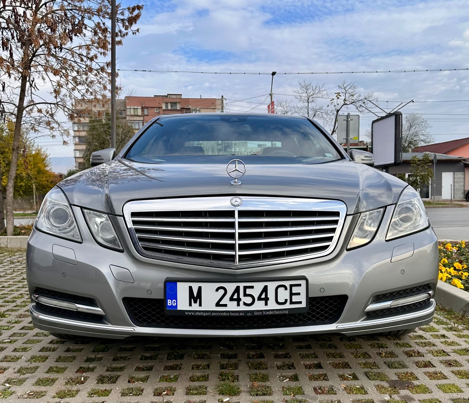 Mercedes-Benz E 220 CDI - изображение 3