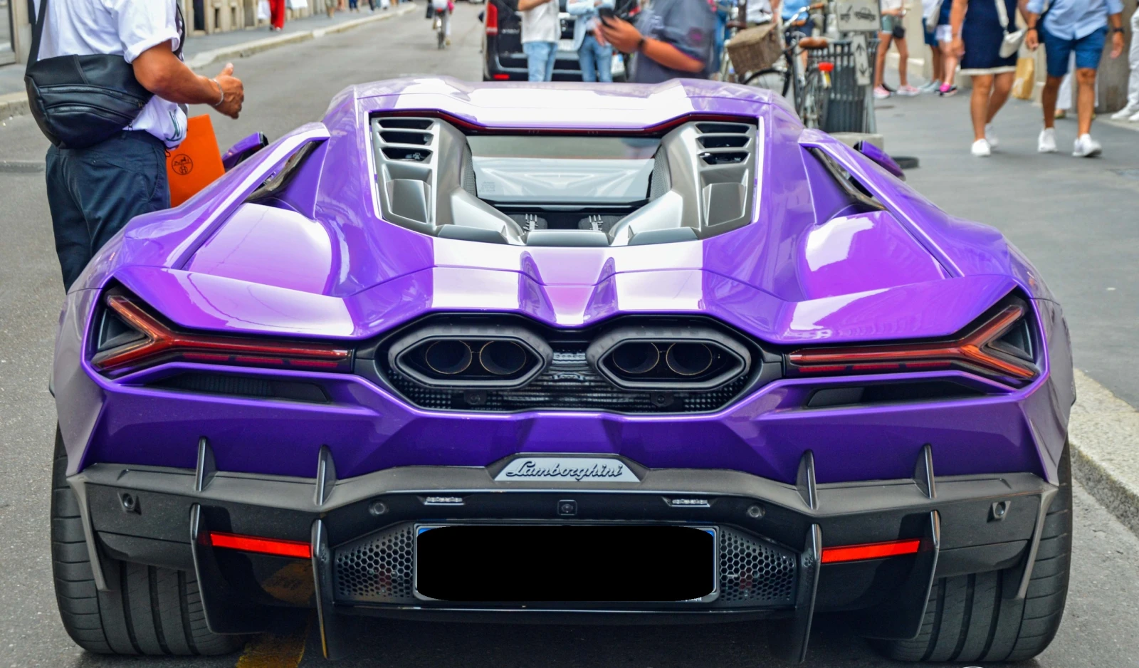 Lamborghini Revuelto 6.5 V12 HPEV 4WD , снимка 3 - Автомобили и джипове - 53835697