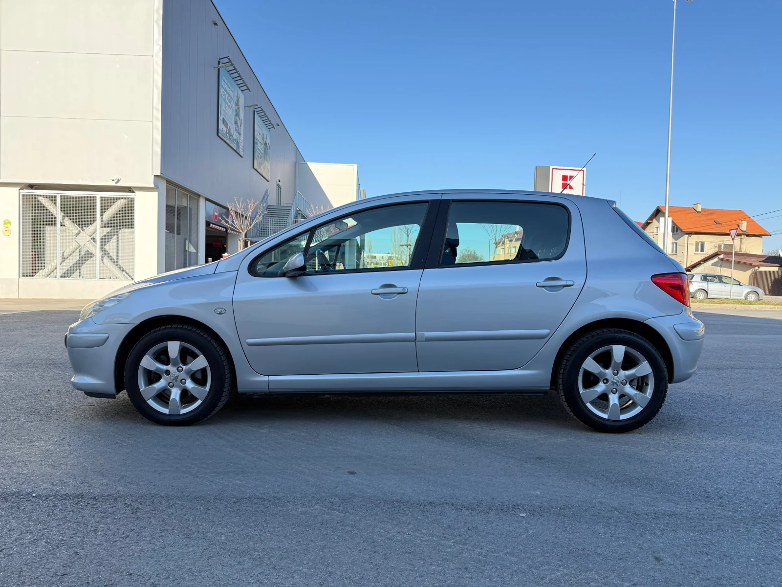 Peugeot 307 1, 6i #АВТОМАТИК#, снимка 2 - Автомобили и джипове - 53840255