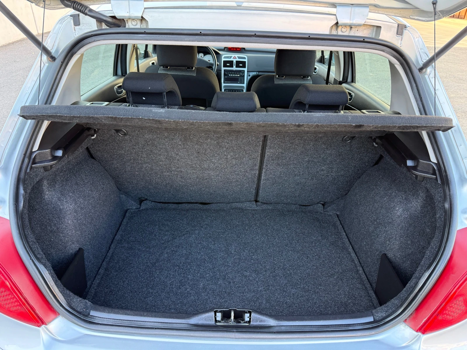 Peugeot 307 1, 6i #АВТОМАТИК#, снимка 16 - Автомобили и джипове - 53840255