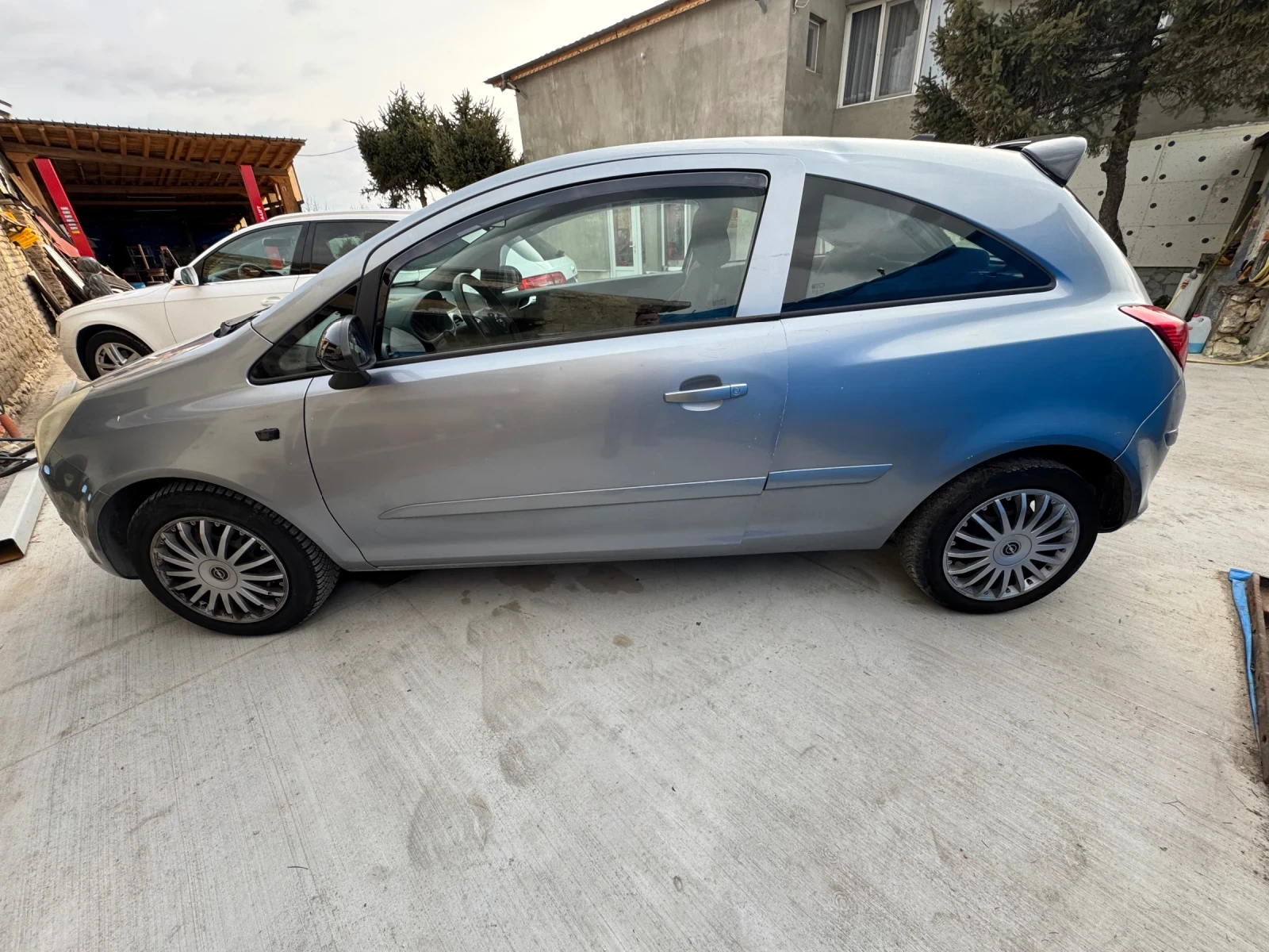 Opel Corsa 1.3cdi, снимка 4 - Автомобили и джипове - 53917481