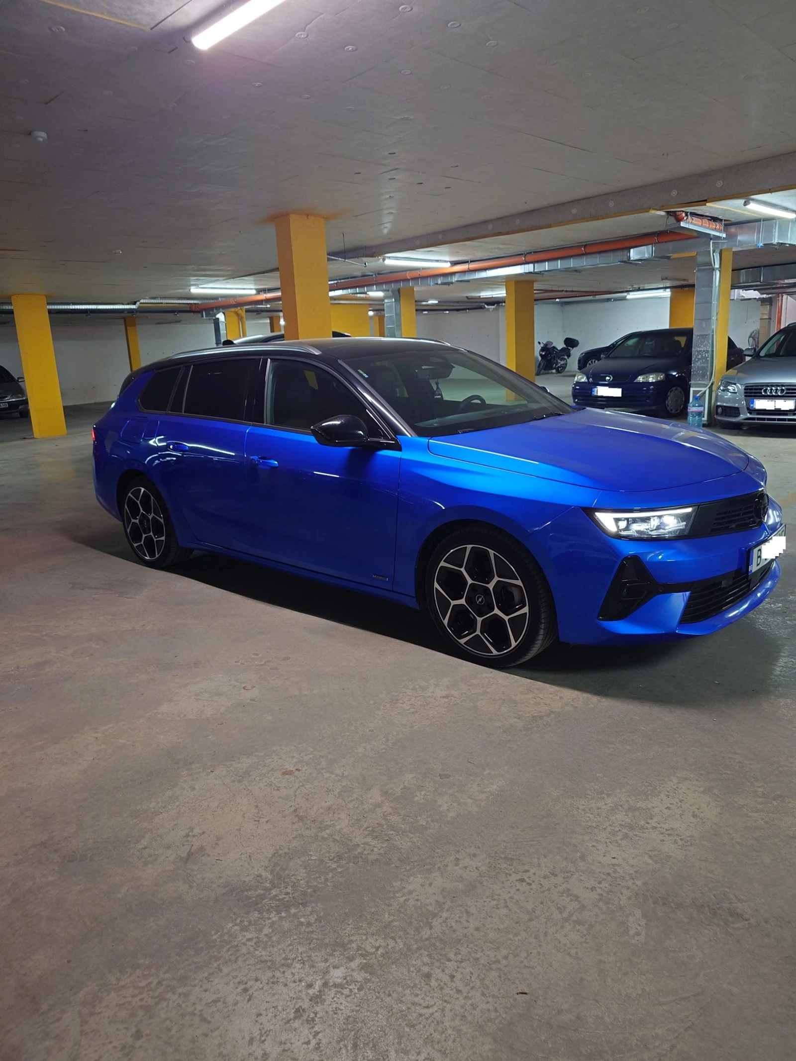 Opel Astra 1.5T PHEV, снимка 7 - Автомобили и джипове - 54047722