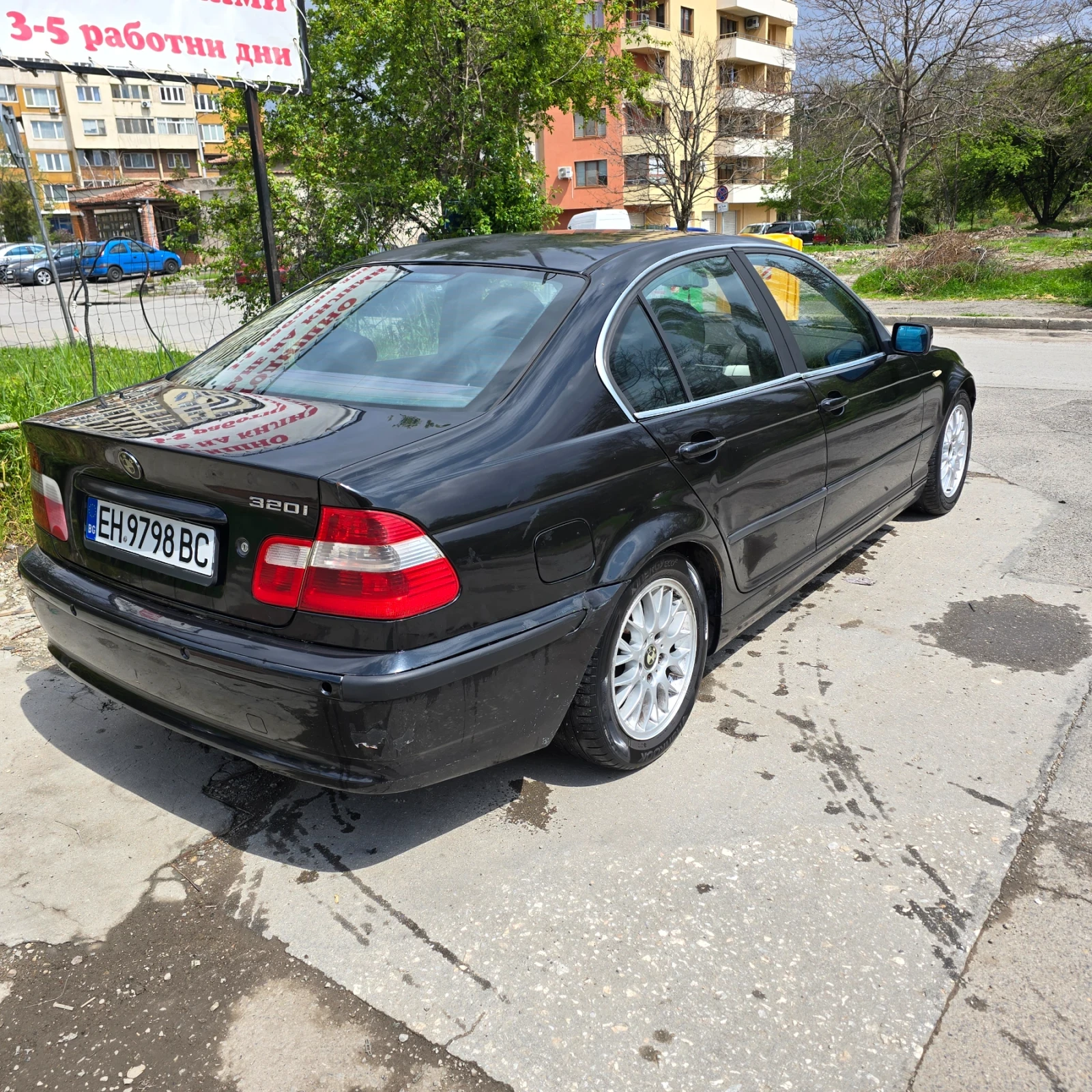 BMW 320, снимка 3 - Автомобили и джипове - 54278532