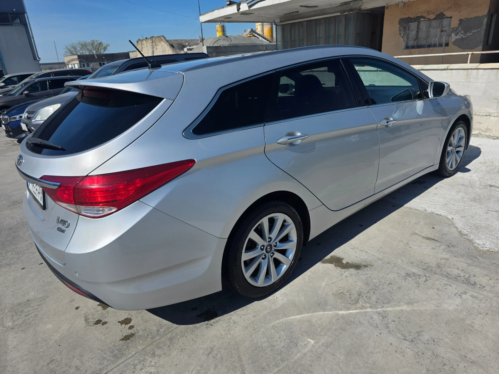 Hyundai I40, снимка 9 - Автомобили и джипове - 54316558