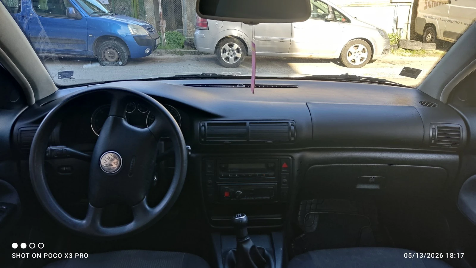 VW Passat 1.9 TDI, снимка 7 - Автомобили и джипове - 54570778