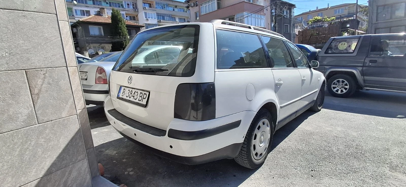 VW Passat 1.9 TDI, снимка 4 - Автомобили и джипове - 54570778