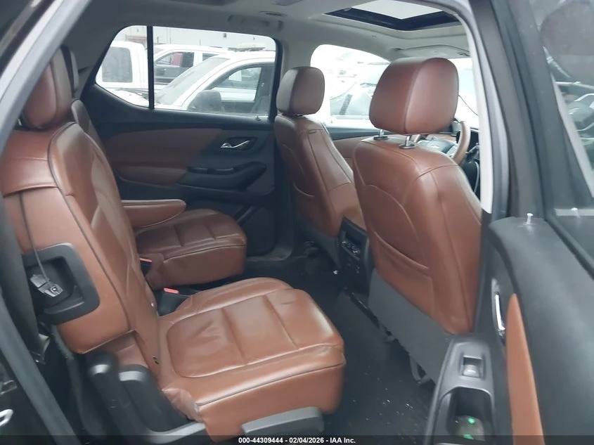 Chevrolet Traverse 3.6l High Country, снимка 8 - Автомобили и джипове - 54619192