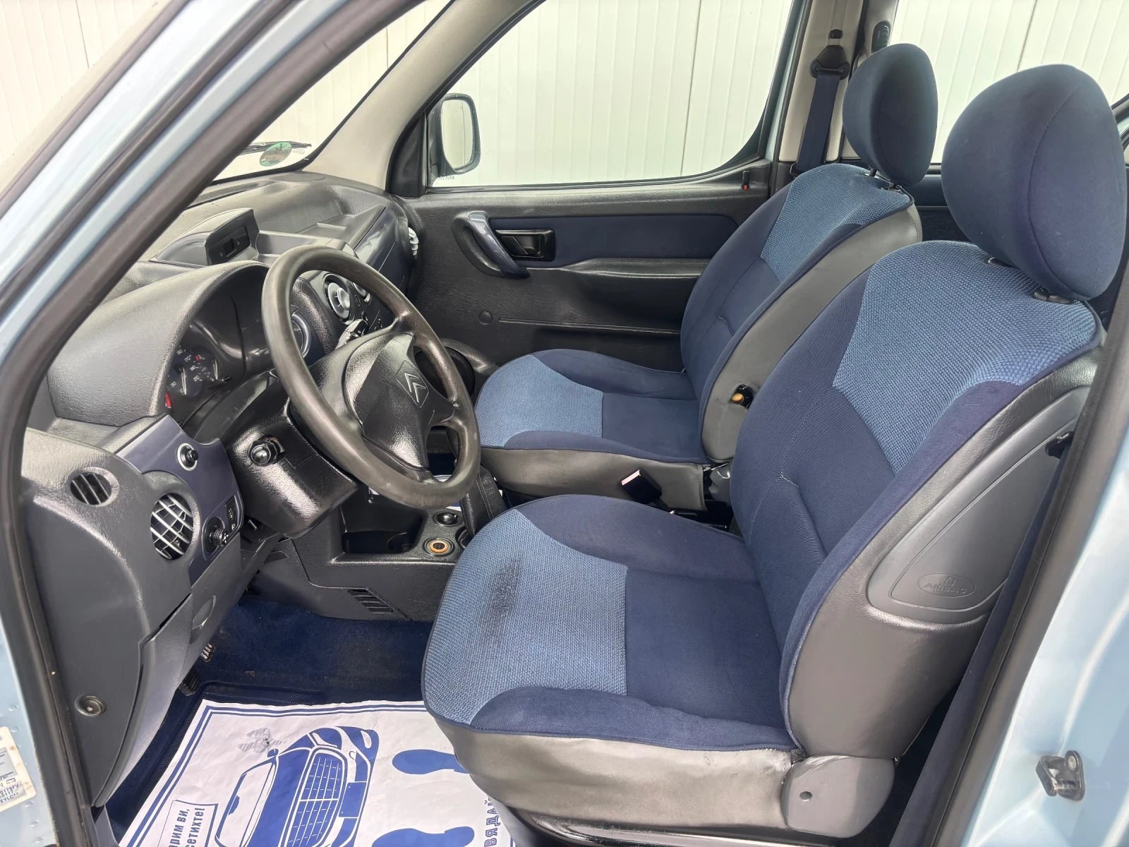 Citroen Berlingo 1.4 Климатик Нов внос Германия, снимка 6 - Автомобили и джипове - 54646247