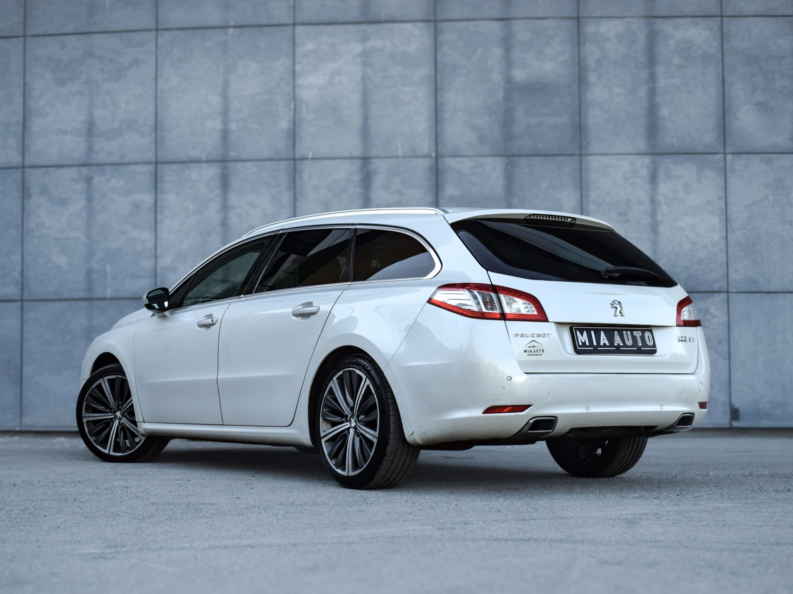 Peugeot 508 2.2 HDI GT-Line, снимка 4 - Автомобили и джипове - 54706337
