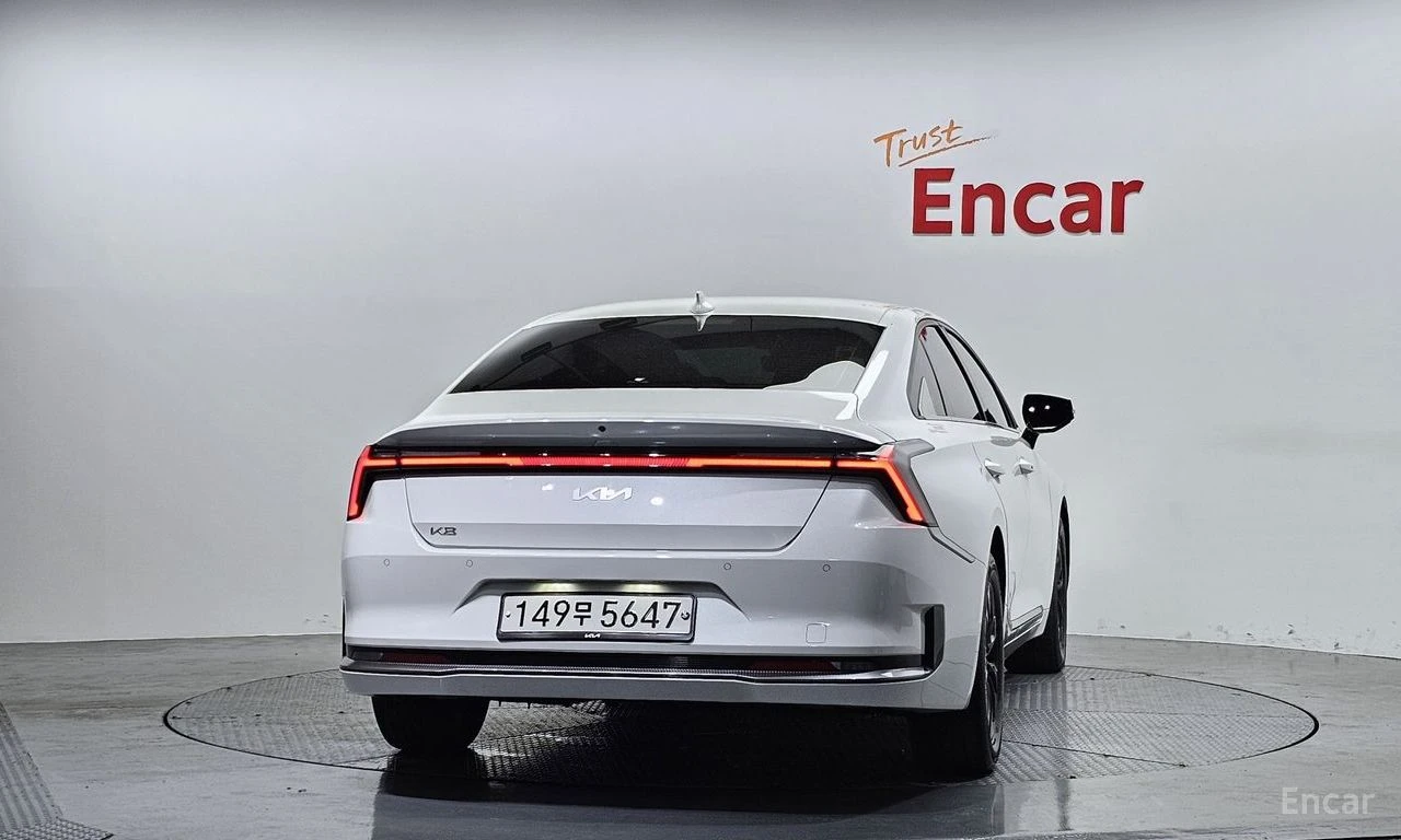 Kia K8 3.5* LPG* NOGLESSE* EDITON* ОБДУХВАНЕ* МАСАЖ* LANE, снимка 4 - Автомобили и джипове - 54870609
