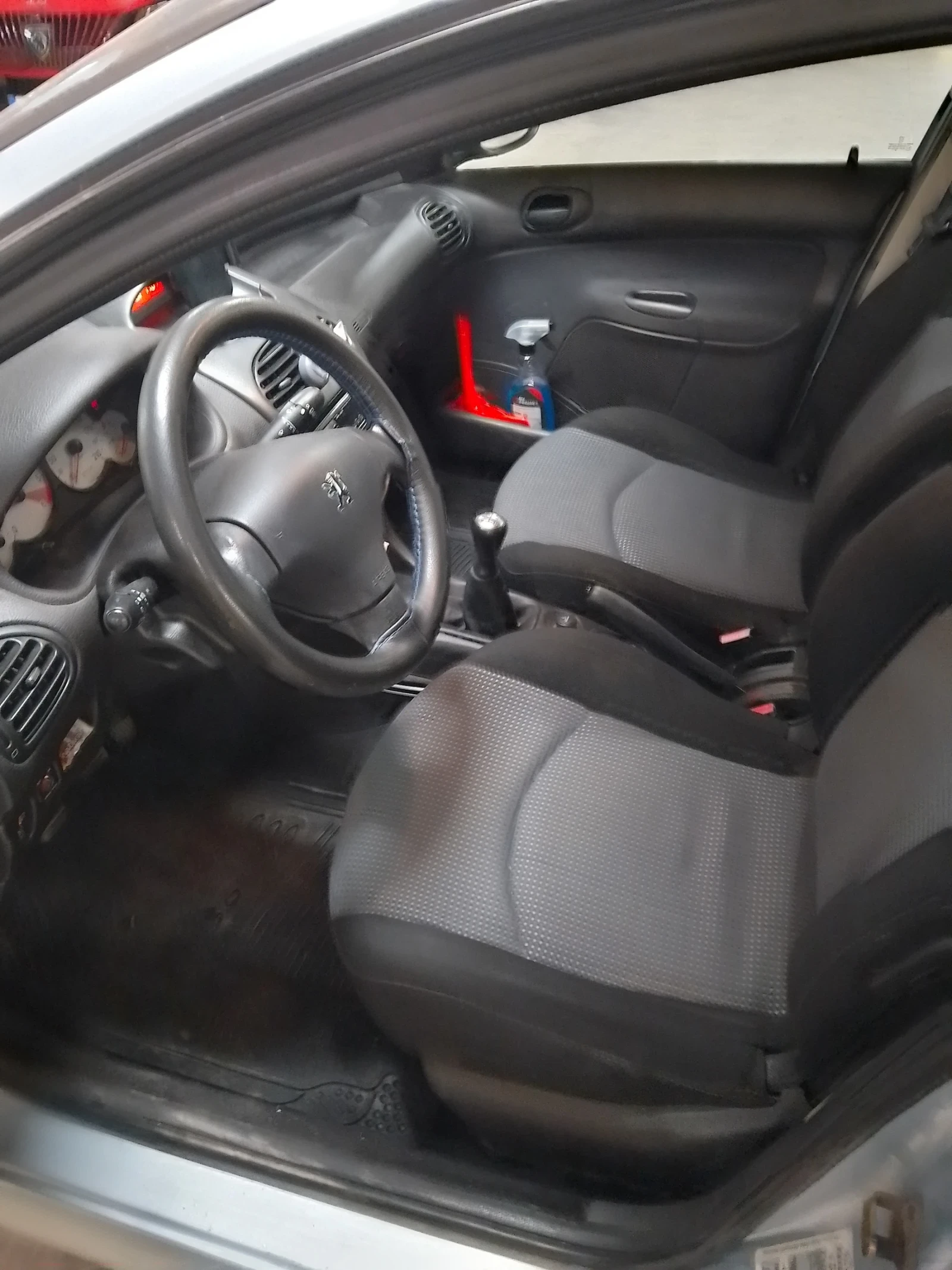 Peugeot 206, снимка 7 - Автомобили и джипове - 54981070