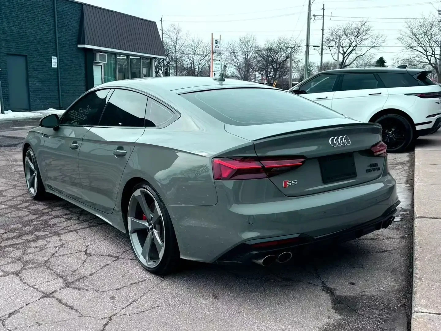 Audi S5 Technik * 360 * Carbon * АвтоКредит * (ЦЕНА ДО БГ), снимка 2 - Автомобили и джипове - 55123018