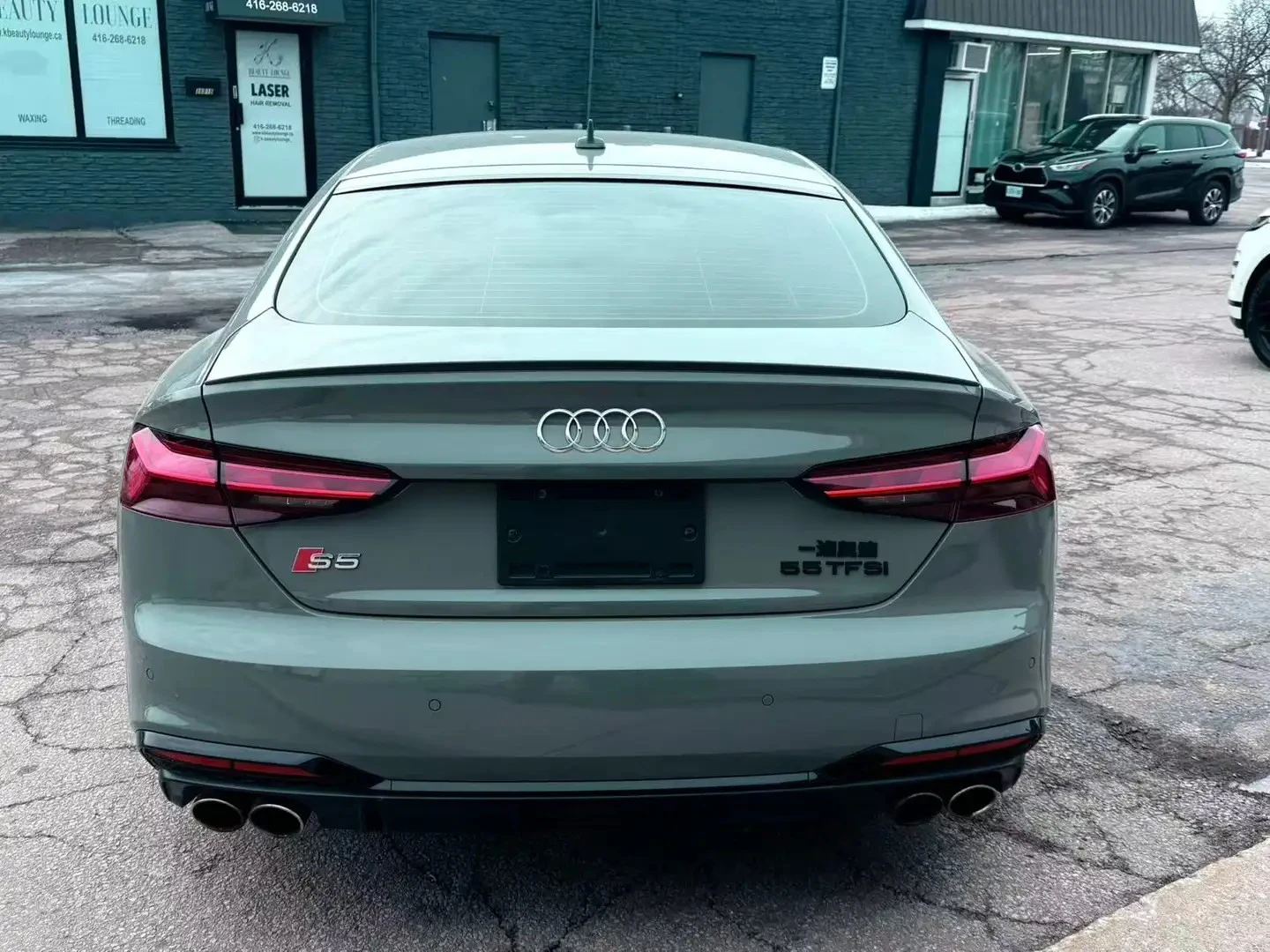 Audi S5 Technik * 360 * Carbon * АвтоКредит * (ЦЕНА ДО БГ), снимка 3 - Автомобили и джипове - 55123018