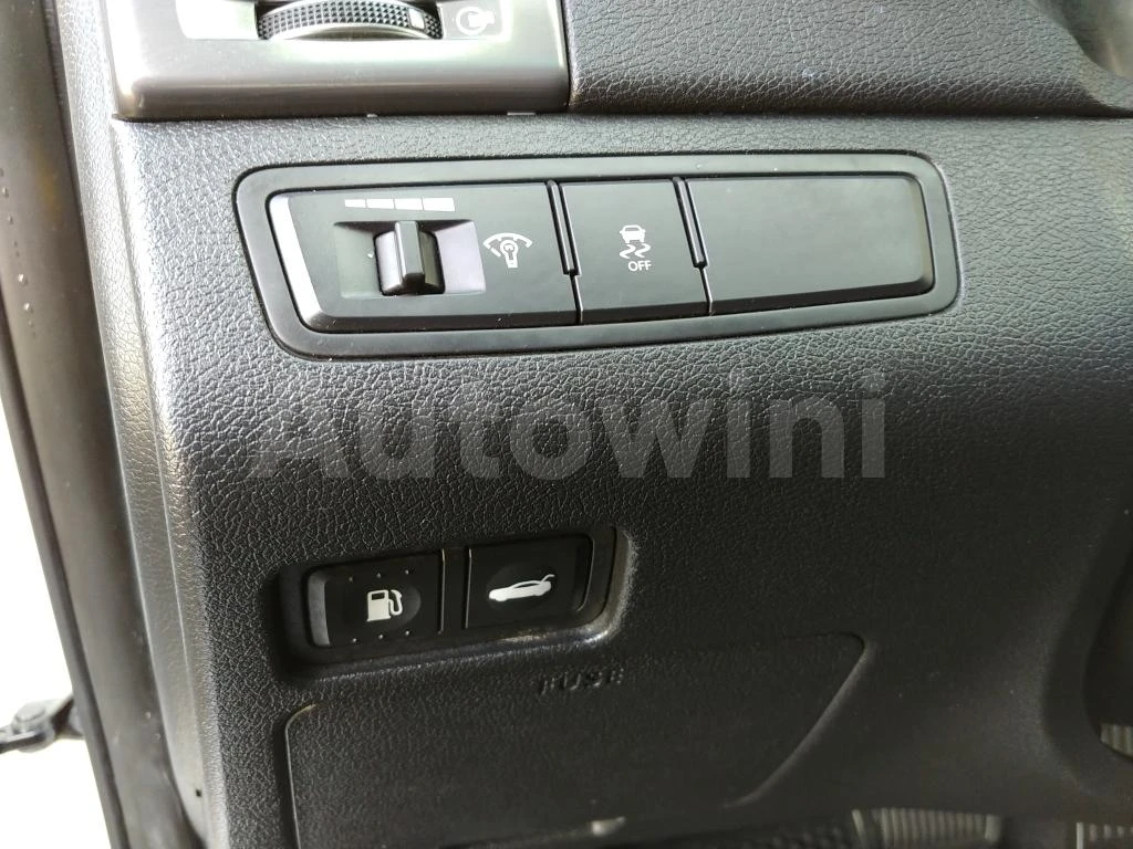 Hyundai Sonata YF, снимка 13 - Автомобили и джипове - 55300193