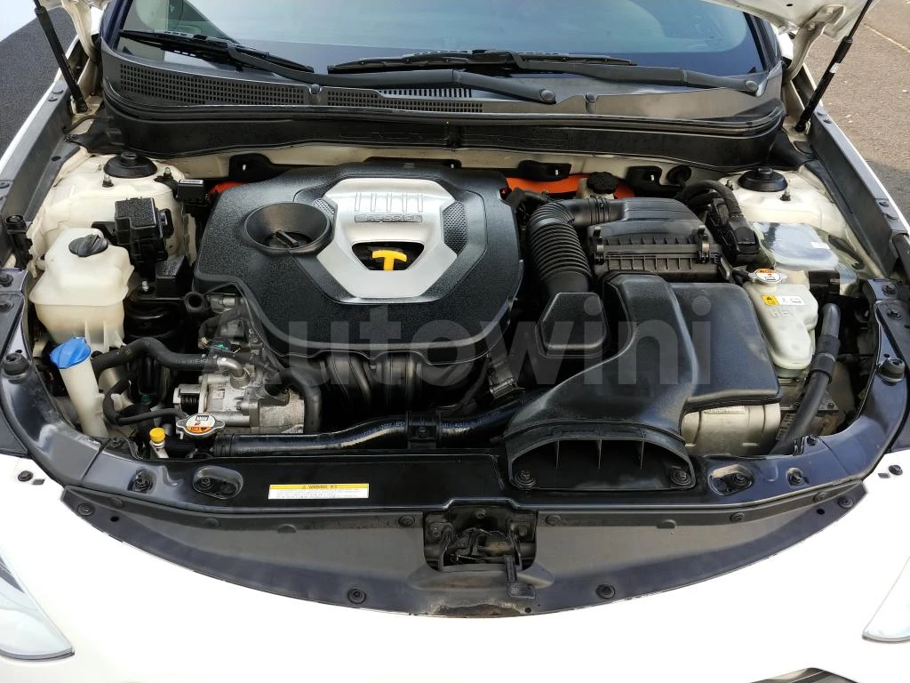 Hyundai Sonata YF, снимка 16 - Автомобили и джипове - 55300193
