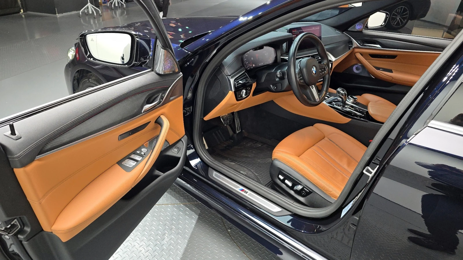 BMW 520 B&W| ����� � �����| HUD| 360| ���� �� ��|  | Mobile.bg � ����������� 10