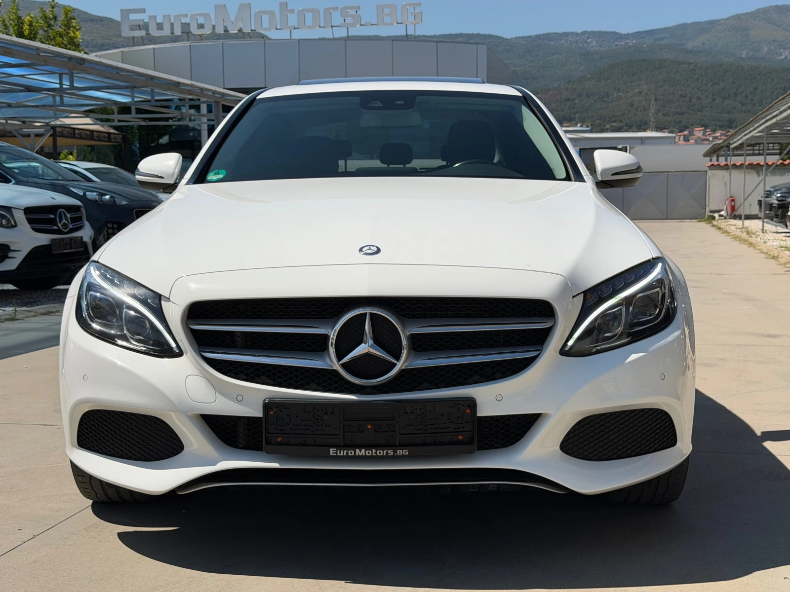 Mercedes-Benz C 220 d, 4-MATIC, SPORT-FULL SERVICE MERCEDES+ ФАКТУРИ!!, снимка 2 - Автомобили и джипове - 55654438