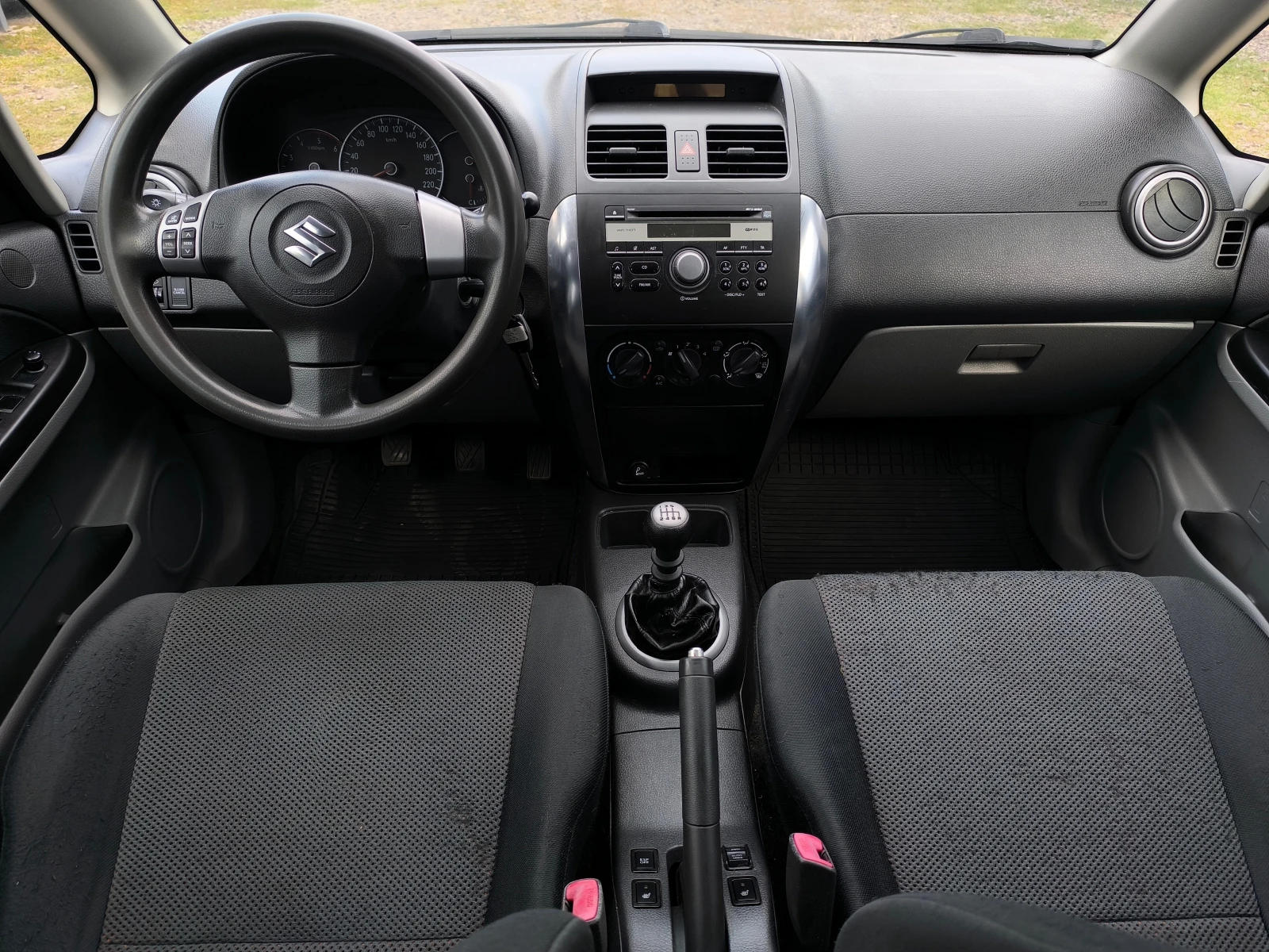 Suzuki SX4 -1.9DDIS-120кс-4х4-6 скорости-КЛИМАТИК-, снимка 13 - Автомобили и джипове - 56041323