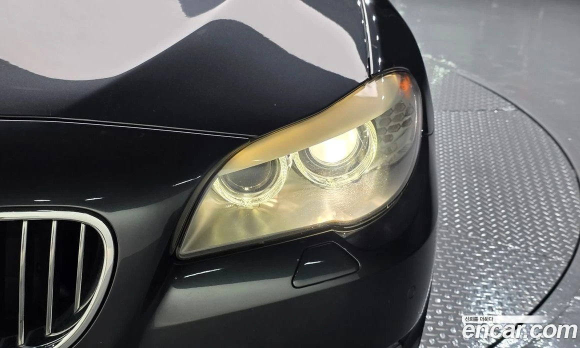BMW 520 520i, снимка 7 - Автомобили и джипове - 56107560