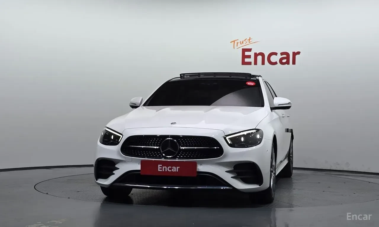 Mercedes-Benz E 350 AMG* LINE* 4MATIC* BURMESTER* ДИСТРОНИК* ХЕДЪП* 36, снимка 3 - Автомобили и джипове - 56318226