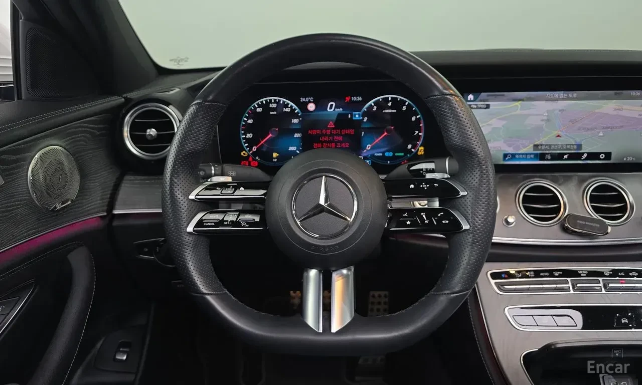 Mercedes-Benz E 350 AMG* LINE* 4MATIC* BURMESTER* ДИСТРОНИК* ХЕДЪП* 36, снимка 7 - Автомобили и джипове - 56318226