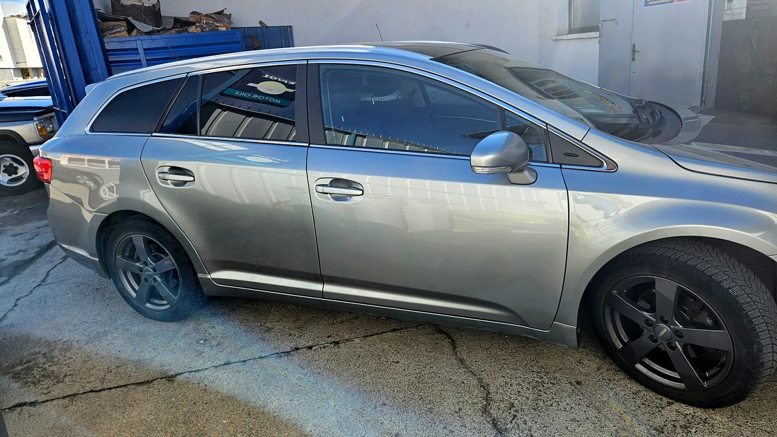 Toyota Avensis, снимка 4 - Автомобили и джипове - 56551091