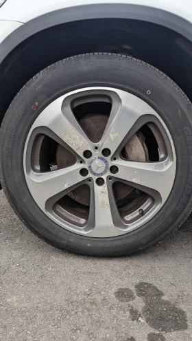 Mercedes-Benz GLC 300 * CARFAX * ОПЦИЯ ЗА ФИНАНСИРАНЕ * , снимка 10