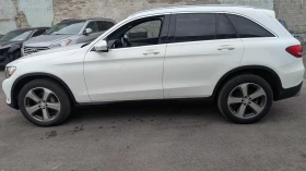 Mercedes-Benz GLC 300 * CARFAX * ОПЦИЯ ЗА ФИНАНСИРАНЕ * , снимка 4