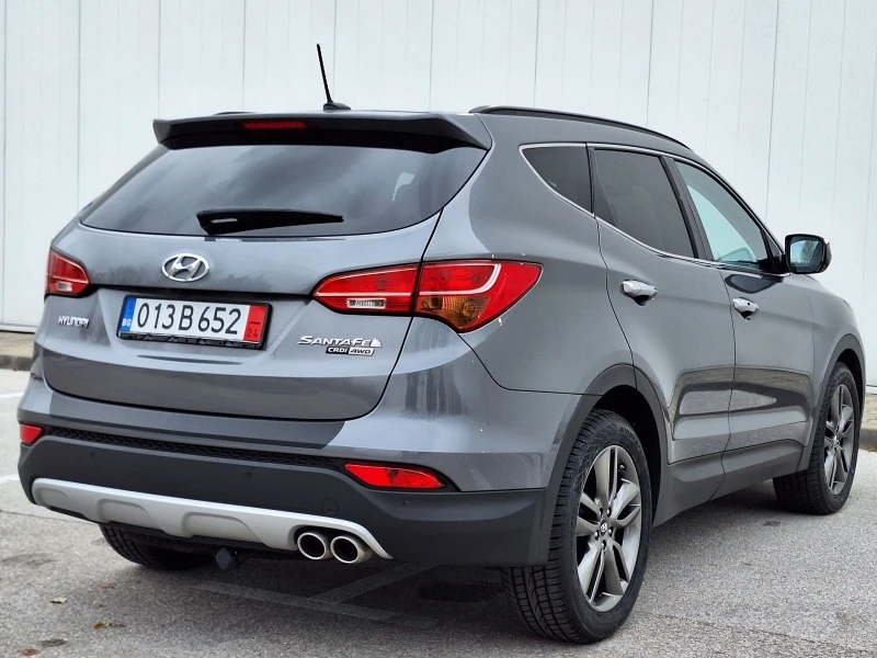 Hyundai Santa fe  * PREMIUM* 2.2 CRDI* ПЪЛНА СЕРВИЗНА ИСТОРИЯ , снимка 5 - Автомобили и джипове - 43303709