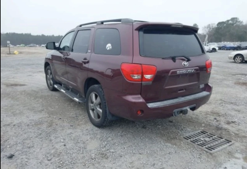 Toyota Sequoia, снимка 7 - Автомобили и джипове - 49166147