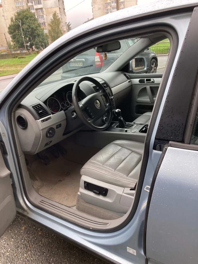 VW Touareg, снимка 7 - Автомобили и джипове - 52526861