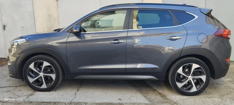 Hyundai Tucson, снимка 7 - Автомобили и джипове - 52889913