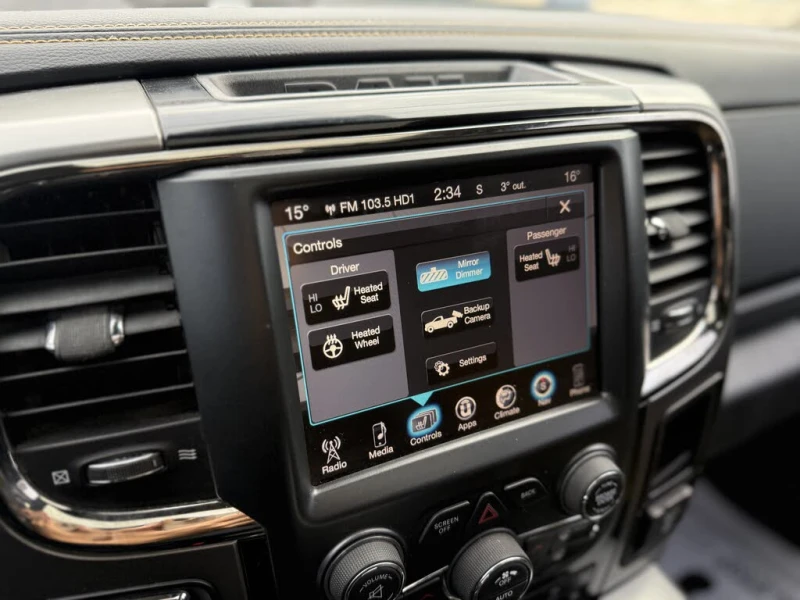 Dodge RAM 1500 Sport Crew Cab * CARFAX* * АвтоКредит* ЦЕНА ДО БГ, снимка 15 - Автомобили и джипове - 52571150