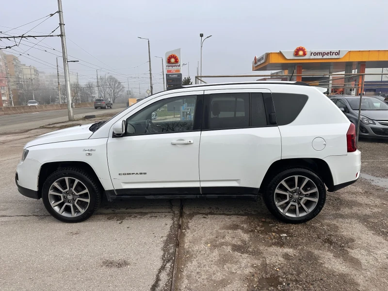 Jeep Compass, снимка 4 - Автомобили и джипове - 53269465