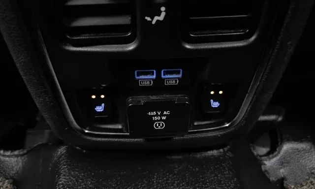 Jeep Grand cherokee Limited , снимка 15 - Автомобили и джипове - 54065570