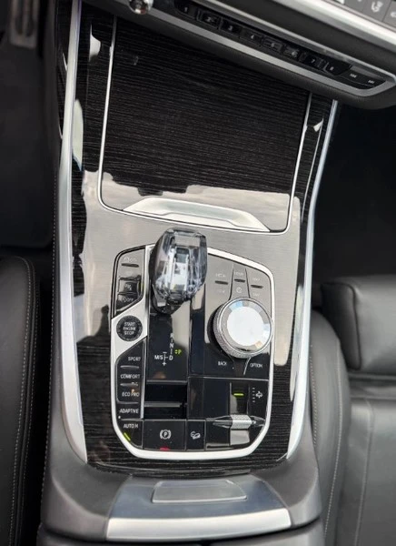 BMW X7 30d xDrive M-Paket, снимка 8 - Автомобили и джипове - 55251008