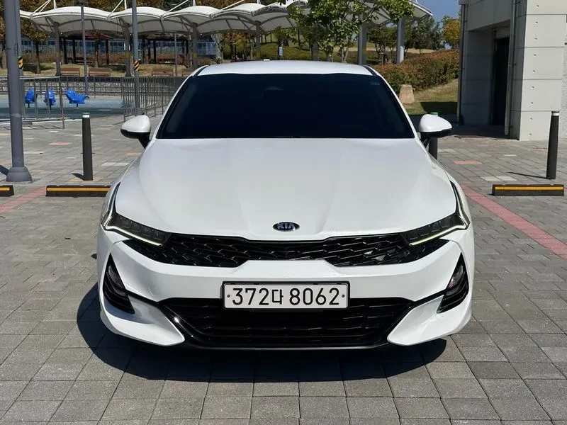 Kia K5 Rd Generation 2.0 Lpi (Rental Car) Standard, снимка 2 - Автомобили и джипове - 56293965