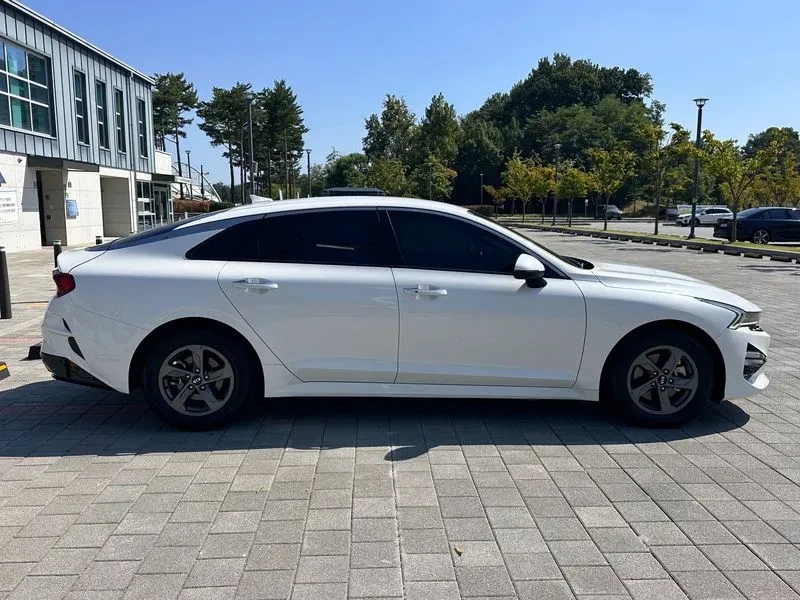 Kia K5 Rd Generation 2.0 Lpi (Rental Car) Standard, снимка 8 - Автомобили и джипове - 56293965