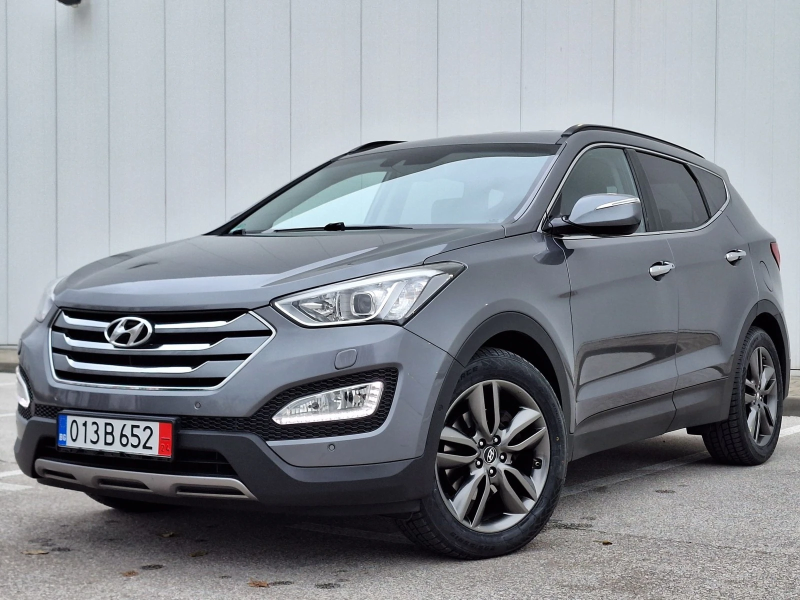 Hyundai Santa fe  * PREMIUM* 2.2 CRDI* ПЪЛНА СЕРВИЗНА ИСТОРИЯ  - изображение 2